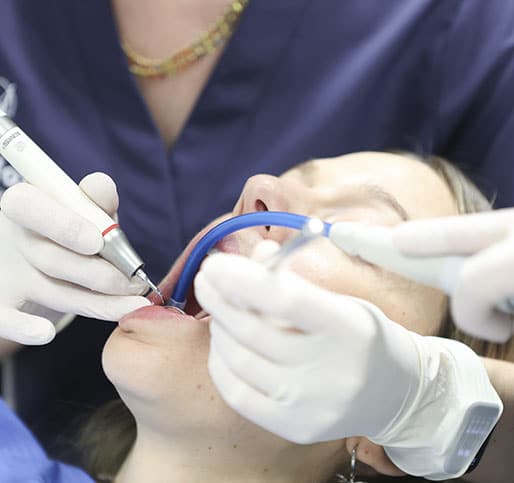 tratamiento periimplantitis